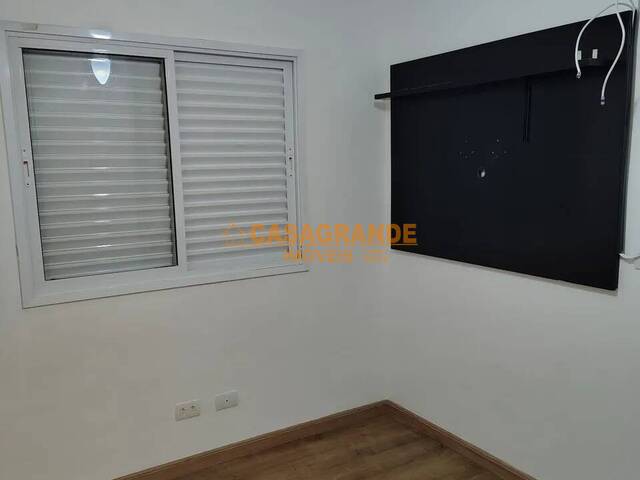 #11996 - Apartamento para Venda em São José dos Campos - SP - 3