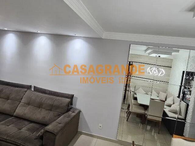 Apartamento para Venda em São José dos Campos - 2
