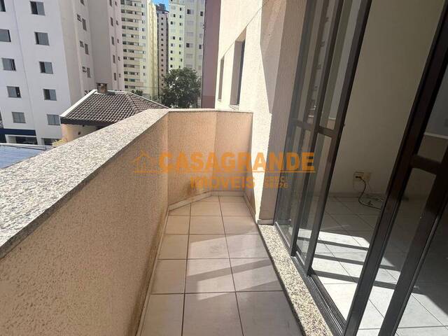 #12007 - Apartamento para Venda em São José dos Campos - SP