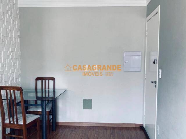 Apartamento para Venda em São José dos Campos - 3