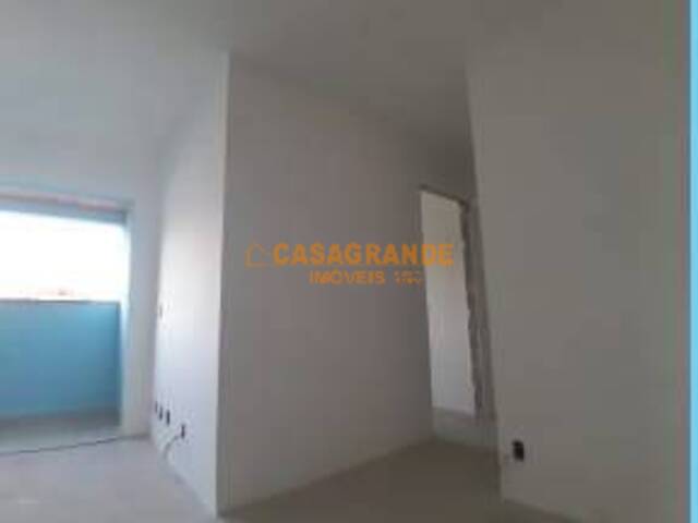 #12026 - Apartamento para Venda em São José dos Campos - SP - 3