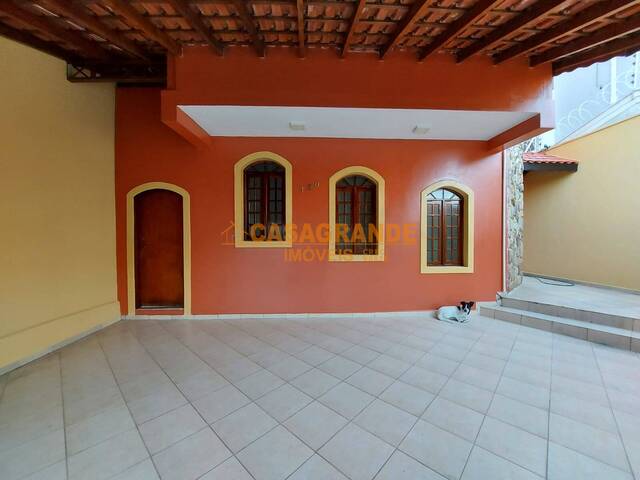 #12035 - Casa para Venda em Jacareí - SP - 3