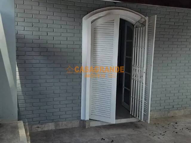 #12036 - Casa para Venda em São José dos Campos - SP - 3