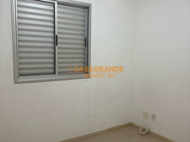 #12052 - Apartamento para Locação em São José dos Campos - SP - 3