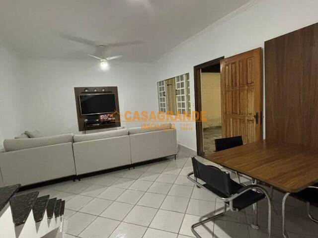 #12056 - Casa para Venda em São José dos Campos - SP - 3