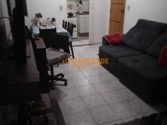 #12057 - Apartamento para Venda em São José dos Campos - SP - 3