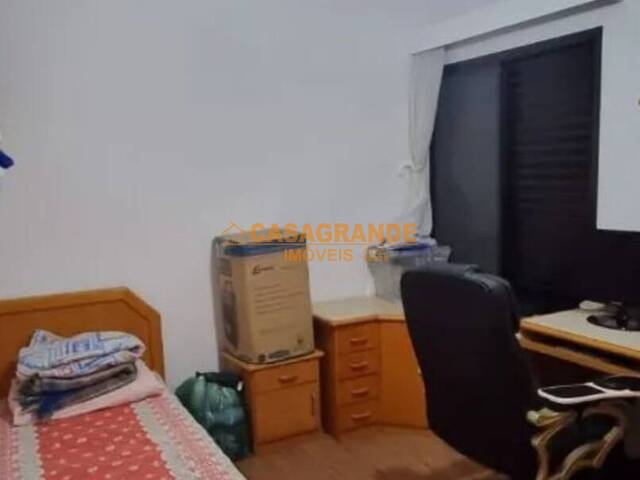 #12059 - Apartamento para Venda em São José dos Campos - SP - 3