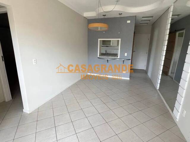Apartamento para Venda em Jacareí - 5