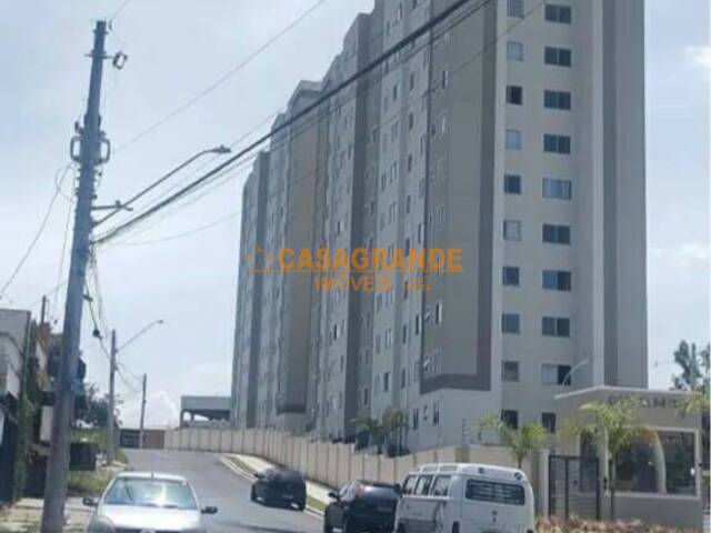 Venda em Jardim Torrão de Ouro - São José dos Campos