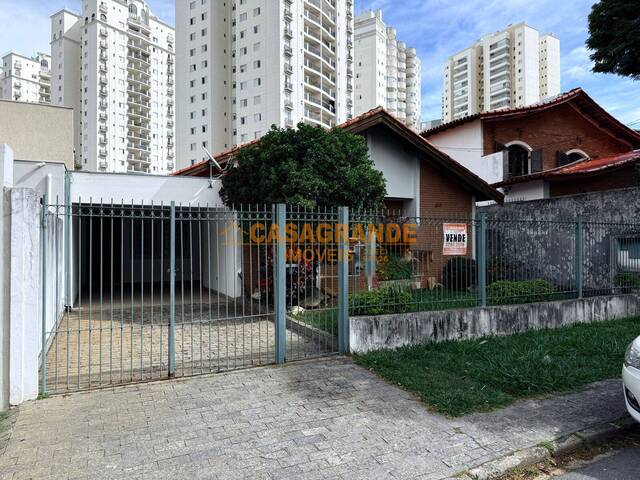 #7805 - Casa para Venda em São José dos Campos - SP - 2