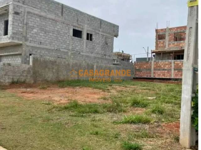 Área para Venda em São José dos Campos - 4