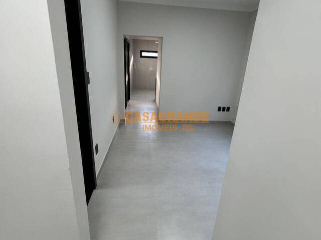 #12096 - Casa para Venda em São José dos Campos - SP - 3