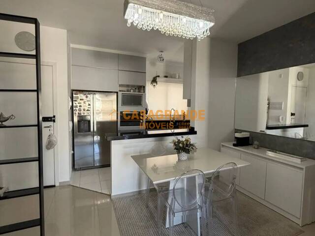 #12101 - Apartamento para Venda em São José dos Campos - SP - 2
