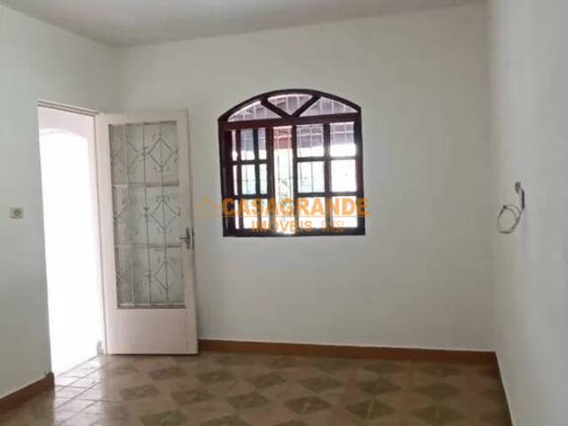 #12107 - Casa para Venda em São José dos Campos - SP - 2