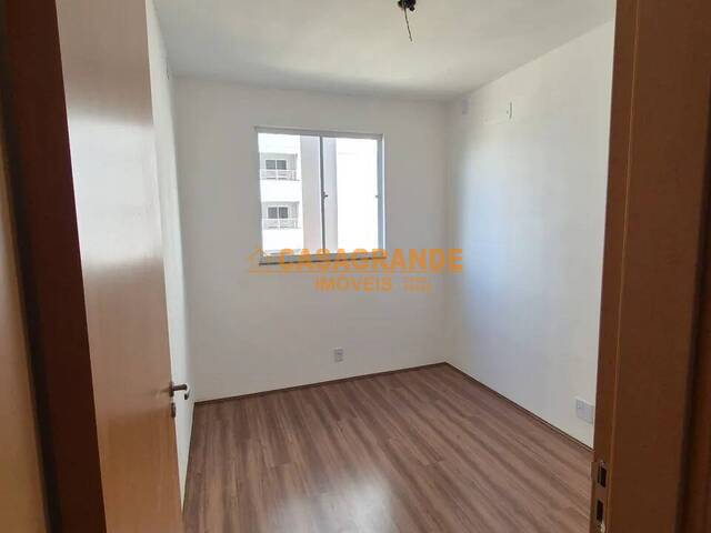 Apartamento para Locação em São José dos Campos - 5
