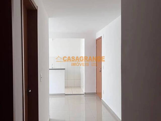 Apartamento para Venda em São José dos Campos - 4