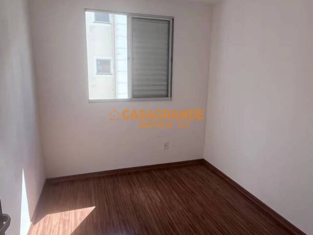 Apartamento para Venda em São José dos Campos - 5