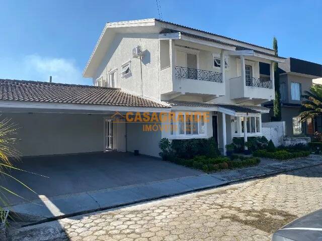 #12118 - Casa para Venda em Jacareí - SP - 2