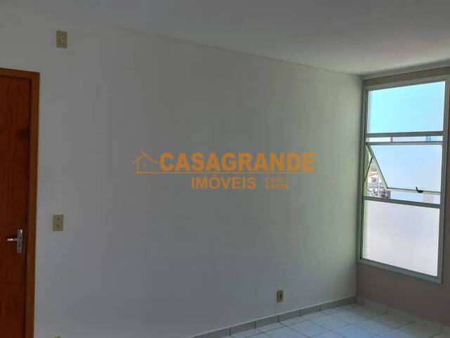 Apartamento para Venda em São José dos Campos - 3