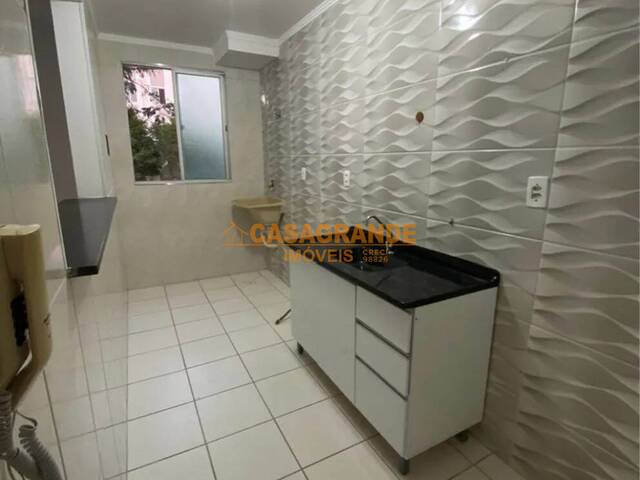 Apartamento para Venda em Jacareí - 5
