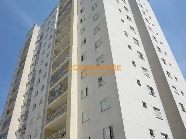 Venda em Vila Sanches - São José dos Campos