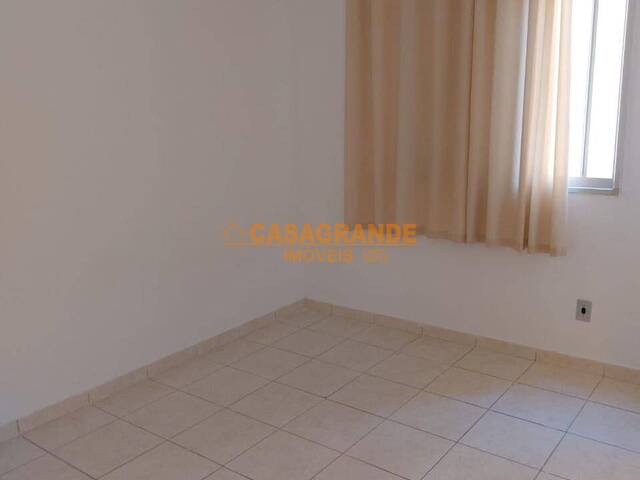 Apartamento para Venda em São José dos Campos - 5