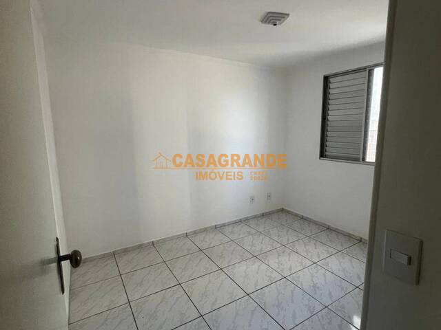 Apartamento para Locação em São José dos Campos - 4
