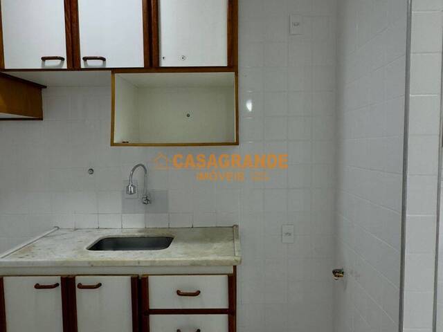 #12152 - Apartamento para Venda em São José dos Campos - SP - 3