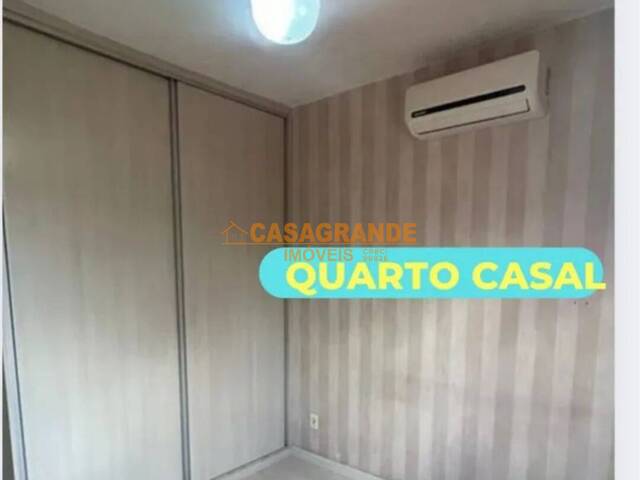 Casa para Venda em São José dos Campos - 5