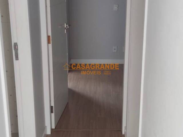 Apartamento para Venda em São José dos Campos - 5