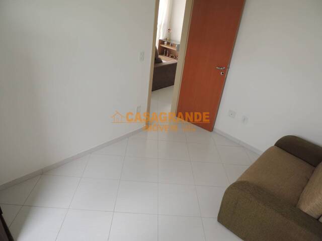 #12180 - Apartamento para Venda em São José dos Campos - SP - 3