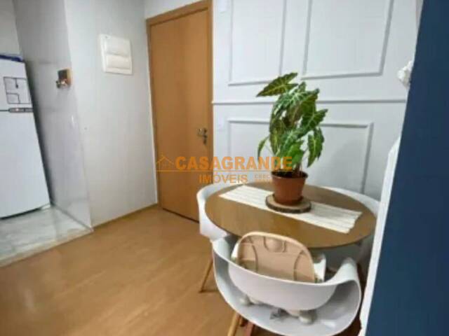 #12179 - Apartamento para Venda em São José dos Campos - SP - 3