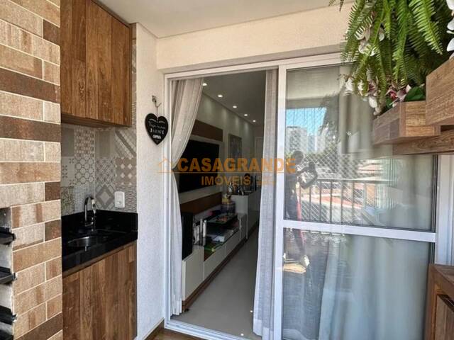 Apartamento para Venda em São José dos Campos - 4