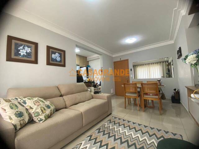#12196 - Apartamento para Venda em Jacareí - SP - 1