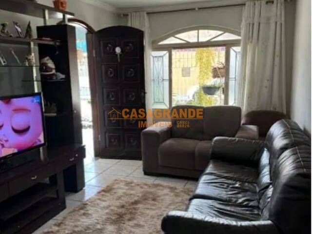 #12208 - Casa para Venda em São José dos Campos - SP - 2