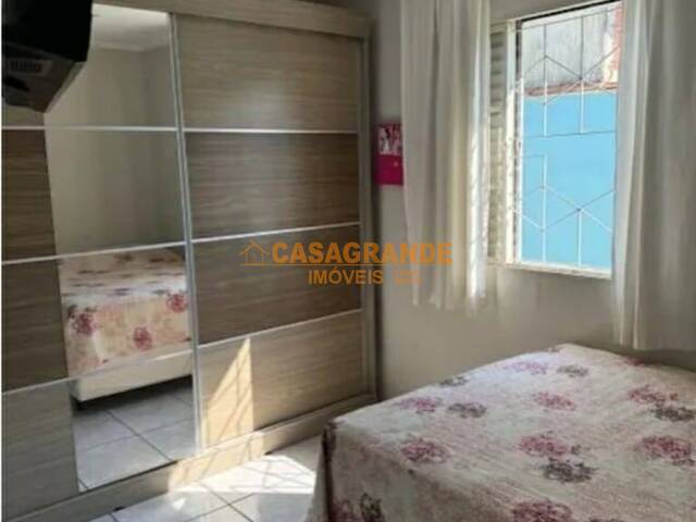 #12208 - Casa para Venda em São José dos Campos - SP - 3
