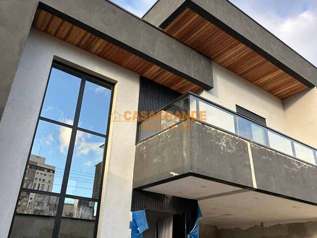 #12219 - Casa para Venda em Jacareí - SP - 1