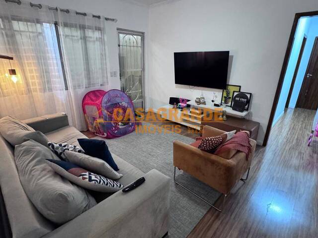 #12139 - Casa para Venda em São José dos Campos - SP - 3