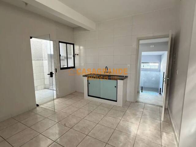 #12235 - Casa para Venda em São José dos Campos - SP - 1