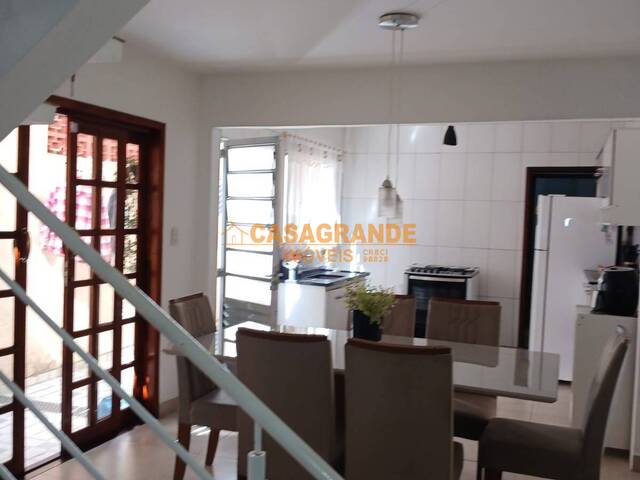#12252 - Casa para Venda em São José dos Campos - SP - 2