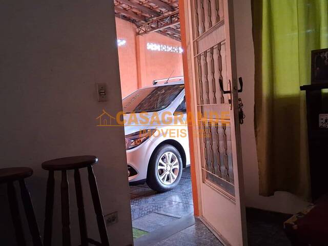 #12254 - Casa para Venda em Jacareí - SP - 3