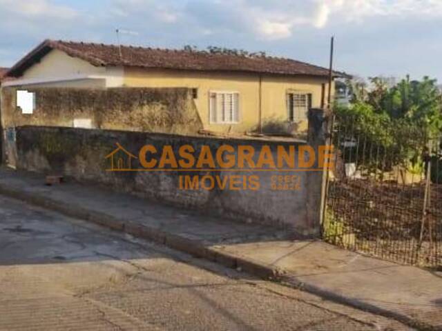 Área para Venda em São José dos Campos - 4