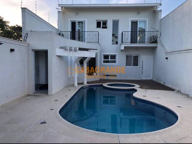 #12269 - Casa para Venda em Jacareí - SP - 1