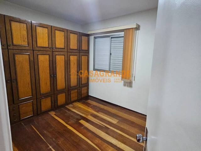 #12273 - Apartamento para Venda em São José dos Campos - SP - 3