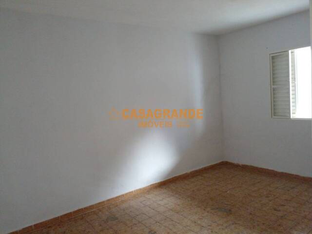 Casa para Locação em São José dos Campos - 4