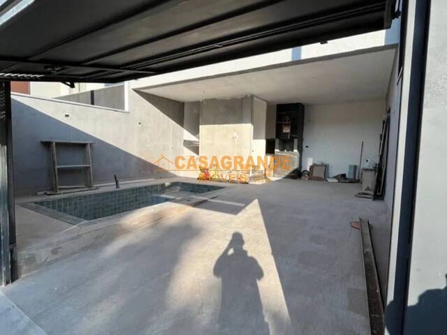 #12297 - Casa para Venda em São José dos Campos - SP - 2