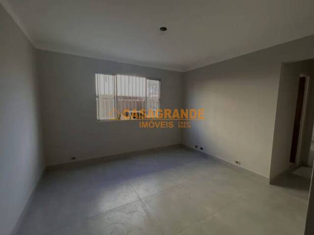 #12303 - Apartamento para Venda em São José dos Campos - SP - 3