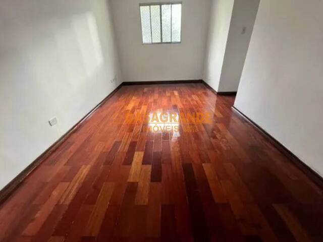 #12325 - Apartamento para Locação em São José dos Campos - SP - 1