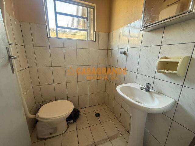 Casa para Locação em São José dos Campos - 4