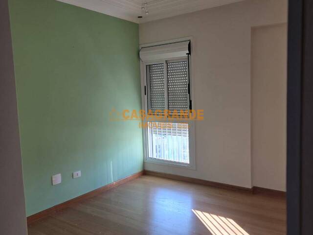 #12333 - Apartamento para Venda em São José dos Campos - SP - 3